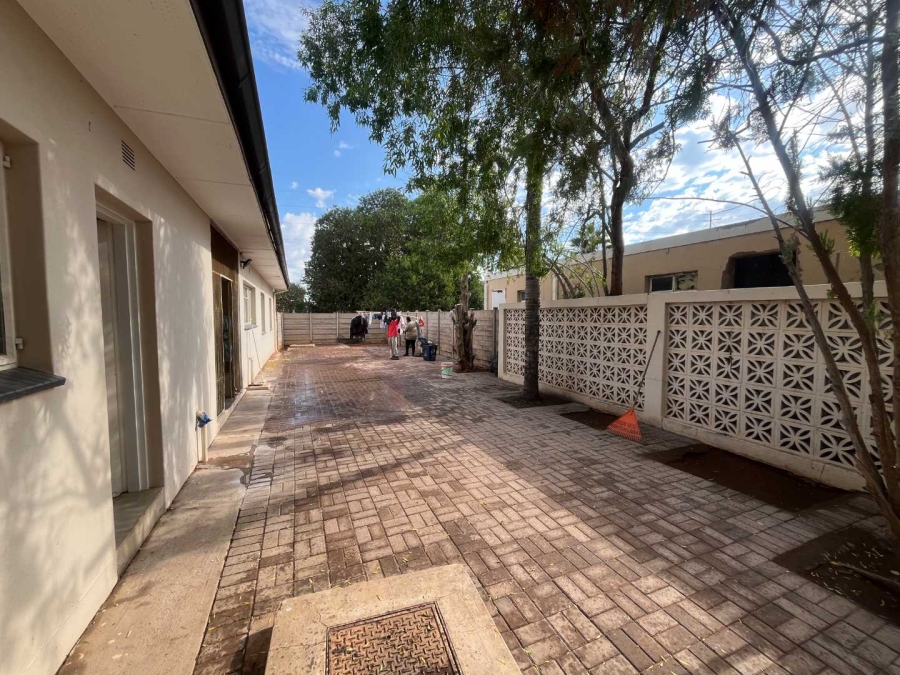 3 Bedroom Property for Sale in Flora Park Northern Cape